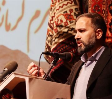 روح الله اکبری