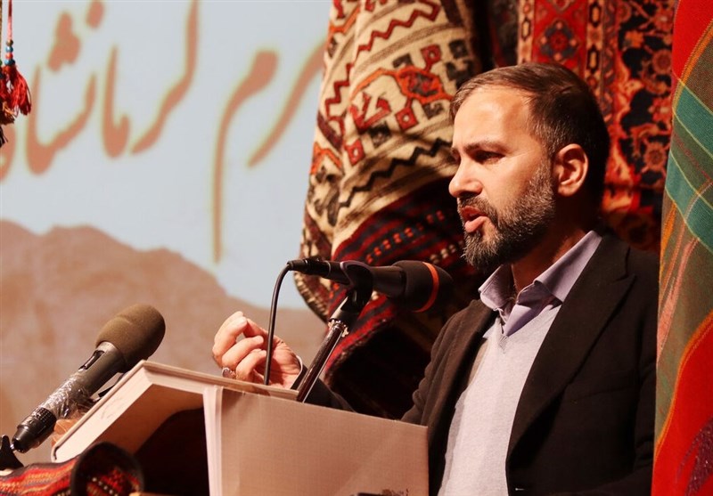 روح الله اکبری