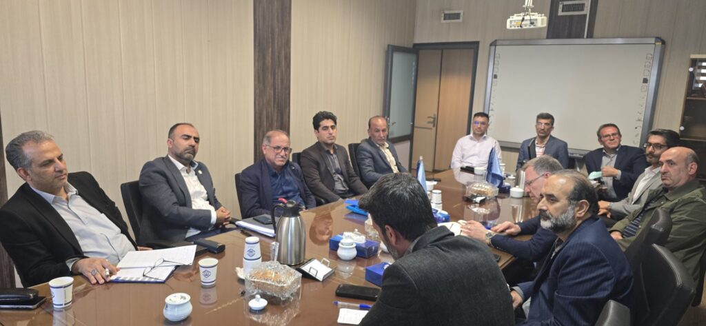 جلسه شورای هماهنگی انجمنهای کارفرمایی و کارگری و وزارت کار و تامین اجتماعی و نظام مهندسی