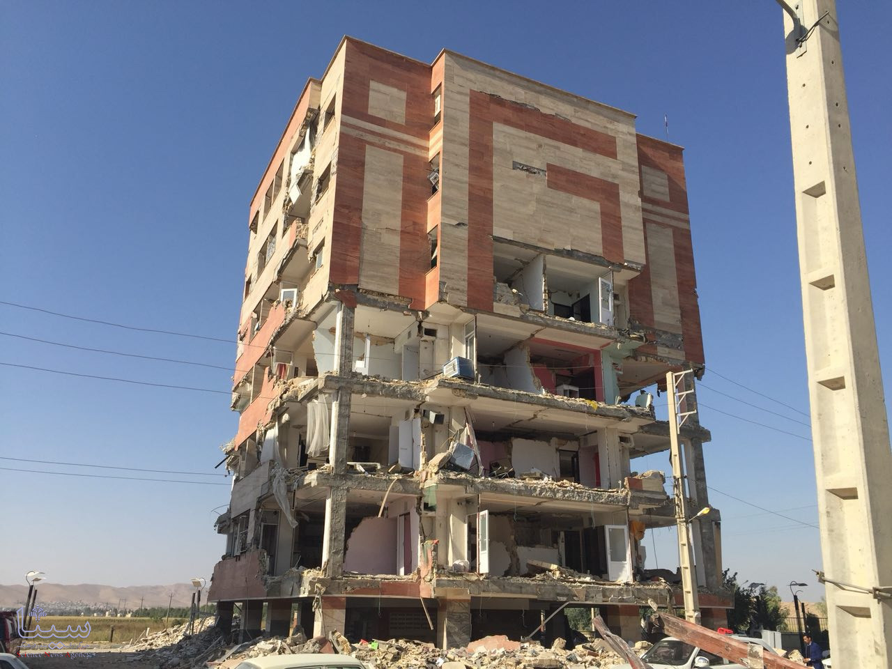 بر اساس مصوبه اخیر هیئت دولت، بسازوبفروشها به عنوان فعالان غیررسمی در حوزه ساخت و ساز از بازار حذف خواهند شد.